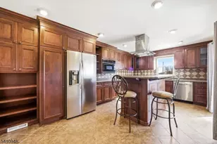 65 Ridge Ave, Bloomfield, NJ 07003 - Photo 12