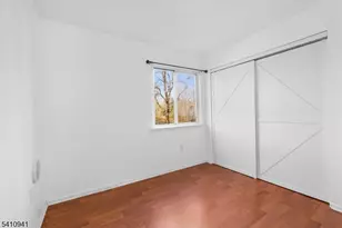 25 Steeplechase Ct, Franklin Township, NJ 08873 - Photo 10