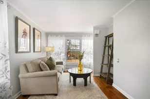 179 Pequannock St, Dover, NJ 07801 - Photo 12