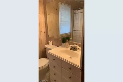 5 Park Sq, Lopatcong Township, NJ 08865 - Photo 14