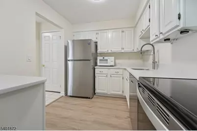 195 Alexandria Way Ondo, Bernards Township, NJ 07920 - Photo 8