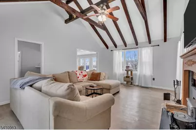 165 Glenside Trl, Byram Township, NJ 07871 - Photo 10