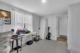 165 Glenside Trail, Byram Township, NJ 07871 - Photo 20