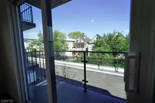 728 Seaport Dr., Elizabeth, NJ 07201 - Photo 32