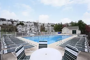 112 Wallace Ct, Green Brook Township, NJ 08812 - Photo 26