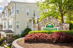 112 Wallace Ct, Green Brook Township, NJ 08812 - Photo 28