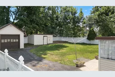 401 Brookside Pl, Garwood, NJ 07027 - Photo 28