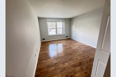 15C Hanover Sq #C, Middlesex, NJ 08846 - Photo 2