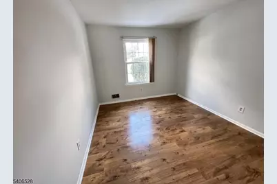 15C Hanover Sq #C, Middlesex, NJ 08846 - Photo 8