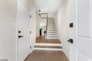 134 Kingston Ct, Madison, NJ 07940 - Photo 6