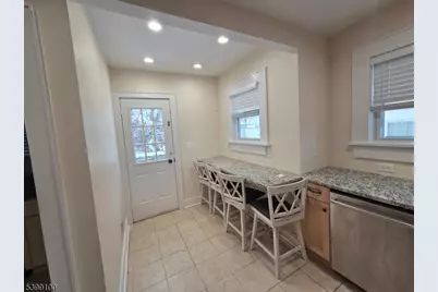 634 W Broad St, Westfield, NJ 07090 - Photo 6