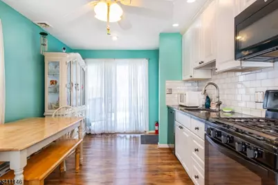 15 Rose Pl, Woodland Park, NJ 07424 - Photo 4