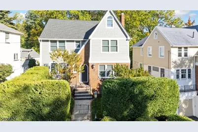 17 Glen Ridge Pkwy, Bloomfield, NJ 07003 - Photo 2