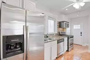 58 Essex Ave, Maplewood, NJ 07040 - Photo 12