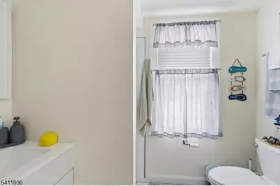 22-24 Sussex St, Newton, NJ 07860 - Photo 16