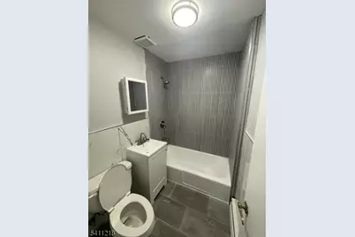 234 Niles St #3, Elizabeth, NJ 07202 - Photo 4