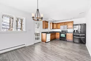 2 Beemer Rd, Wantage, NJ 07461 - Photo 8