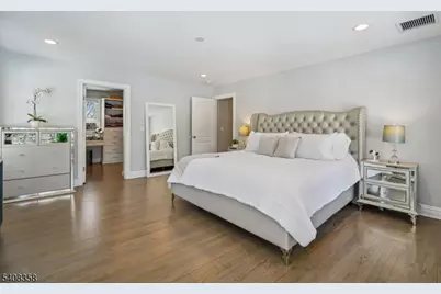 5 Farley Rd, Millburn, NJ 07078 - Photo 12