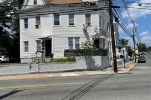 329 Wagaraw Rd, Hawthorne, NJ 07506 - Photo 1