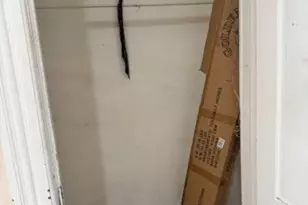 329 Wagaraw Rd, Hawthorne, NJ 07506 - Photo 6