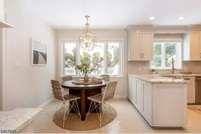 2 Hemlock Ct, Maplewood, NJ 07040 - Photo 10