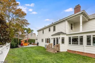 2 Hemlock Ct, Maplewood, NJ 07040 - Photo 40