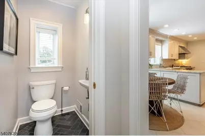 2 Hemlock Ct, Maplewood, NJ 07040 - Photo 16