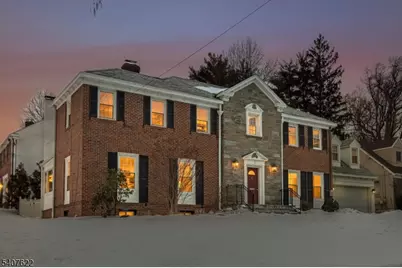 2 Hemlock Ct, Maplewood, NJ 07040 - Photo 46