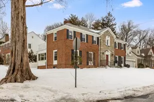 2 Hemlock Ct, Maplewood, NJ 07040 - Photo 42