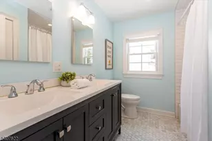 2 Hemlock Ct, Maplewood, NJ 07040 - Photo 28