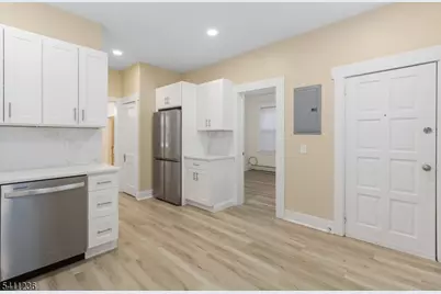 87 Paterson Ave #2, Wallington, NJ 07057 - Photo 8