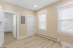 87 Paterson Ave, Wallington, NJ 07057 - Photo 14