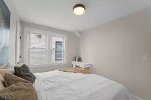 48 Adams St, Irvington, NJ 07111 - Photo 32