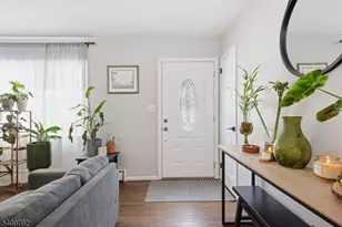 8 Cherry Ln, Randolph Township, NJ 07869 - Photo 12