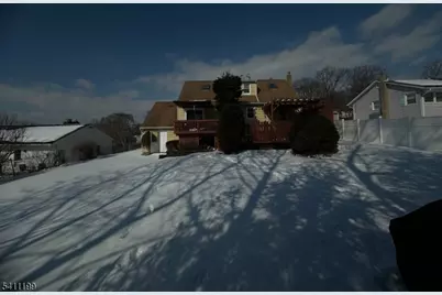 4 Elizabeth Ave, Stanhope, NJ 07874 - Photo 2