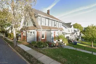 17 Collinwood Rd, Maplewood Twp., NJ 07040 - Photo 42