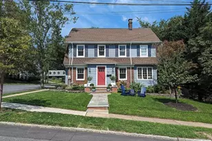 17 Collinwood Rd, Maplewood Twp., NJ 07040 - Photo 4