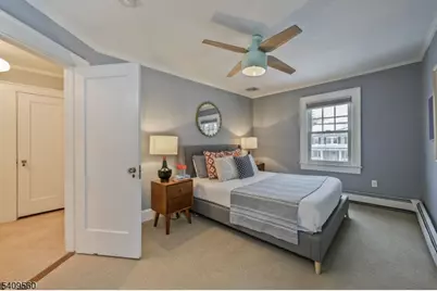 17 Collinwood Rd, Maplewood Twp., NJ 07040 - Photo 24