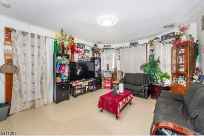 247 Hope Ave Aka 251, Passaic, NJ 07055 - Photo 10