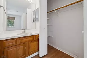 67 Bentley Ct, Bedminster Township, NJ 07921 - Photo 26