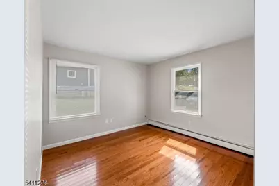 18 W River Styx Rd, Unit #4, Hopatcong, NJ 07843 - Photo 8