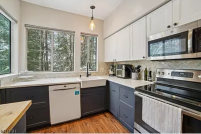 19 Birchwood Road #19, Bedminster Township, NJ 07921 - Photo 10