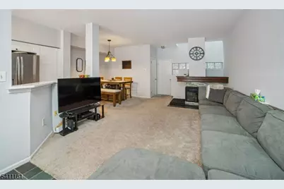 19 Birchwood Road #19, Bedminster Township, NJ 07921 - Photo 4