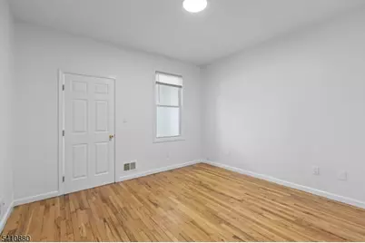 552 Franklin St #1, Elizabeth, NJ 07206 - Photo 12