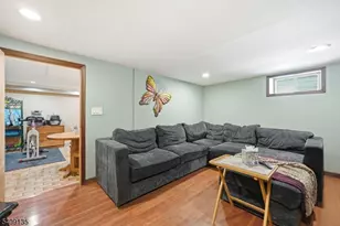 95 Parkway E, Bloomfield Twp., NJ 07003 - Photo 38