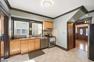 95 Parkway E, Bloomfield Twp., NJ 07003 - Photo 20