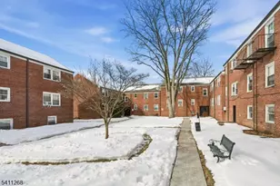 349 Bloomfield Ave, Verona, NJ 07044 - Photo 24