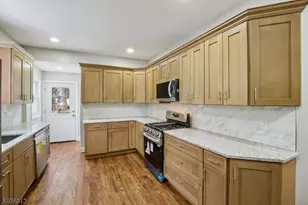 99 Lincoln St, Montclair, NJ 07042 - Photo 16