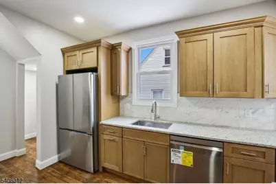 99 Lincoln St, Montclair, NJ 07042 - Photo 14