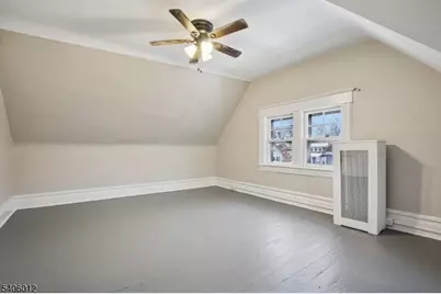 99 Lincoln St, Montclair, NJ 07042 - Photo 24